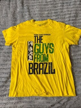 Paris Saint-Germain PSG 'The Guys From Brazil' Yellow Graphic Tee